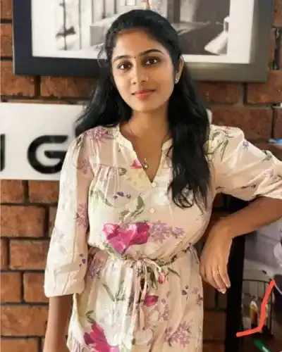 Call Girls Rajura