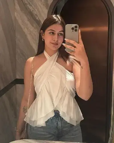 Call Girl Rajura
