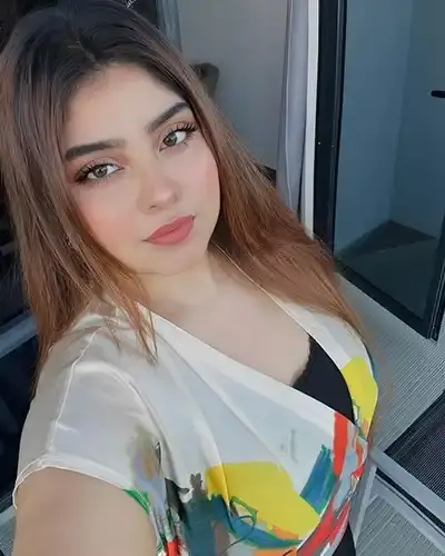 Rajura Escort