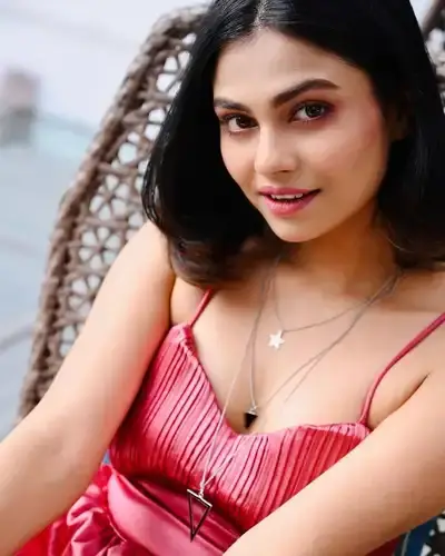Escort Service Rajura